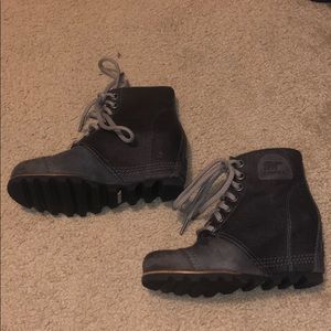 Sorel Joan of artic wedge booties